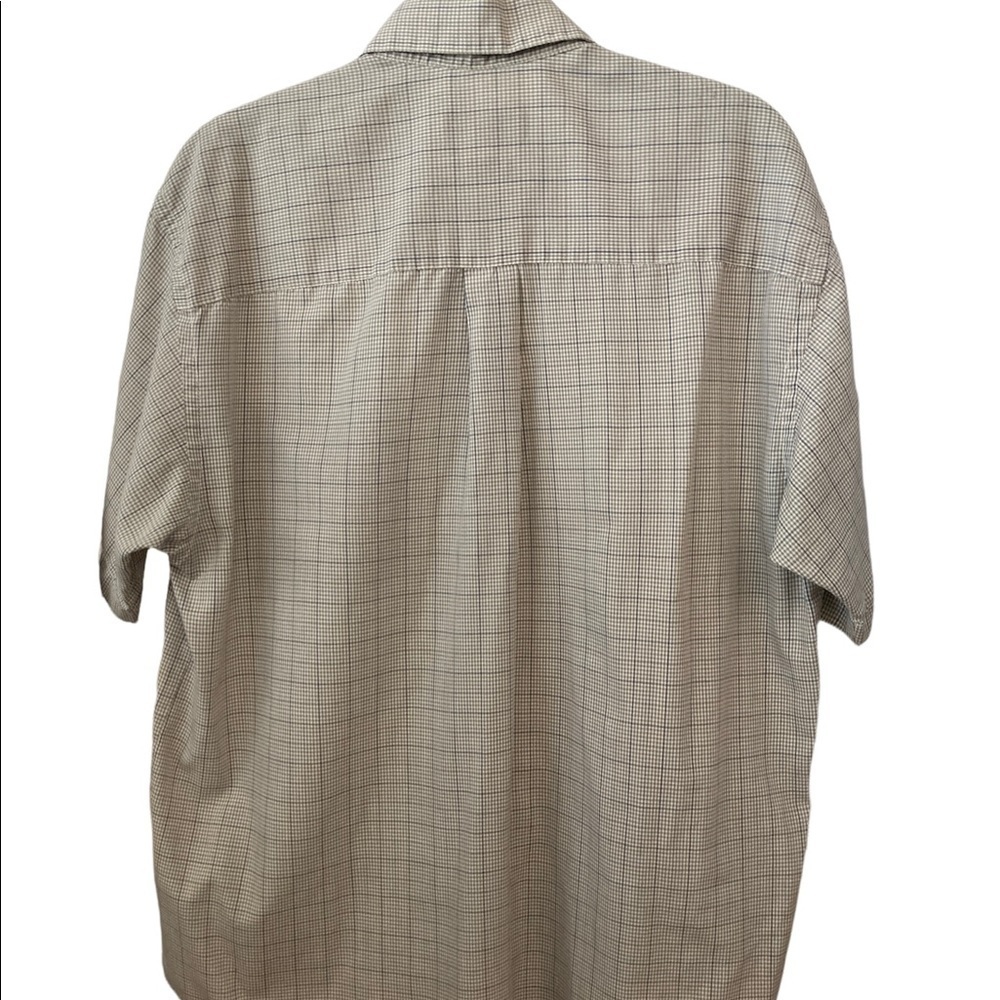 Van Heusen Button Down short Sleeves Dress Shirt Medium - Picture 6 of 6